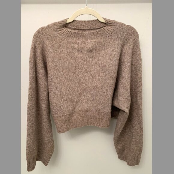 Ultra-soft Korean Cropped Loose Sweater - Picture 1 of 3